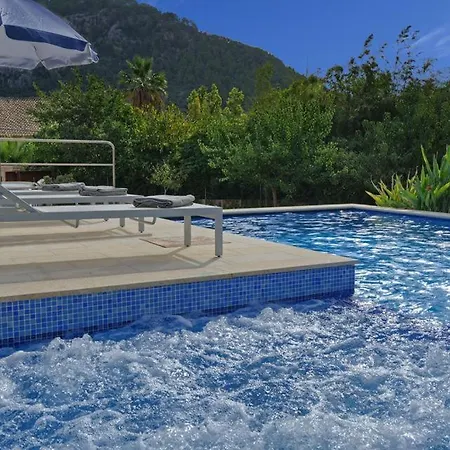 Sleeps 6 Pool Air Con Wifi Villa *