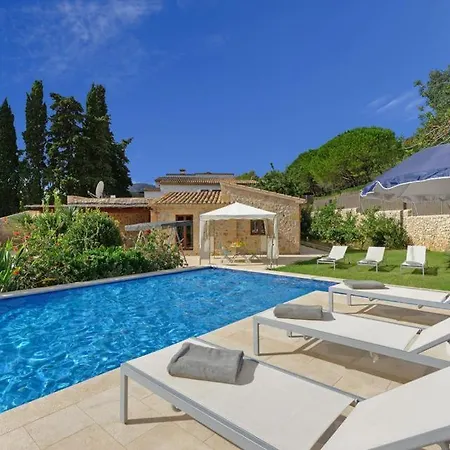 Sleeps 6 Pool Air Con Wifi Pollença
